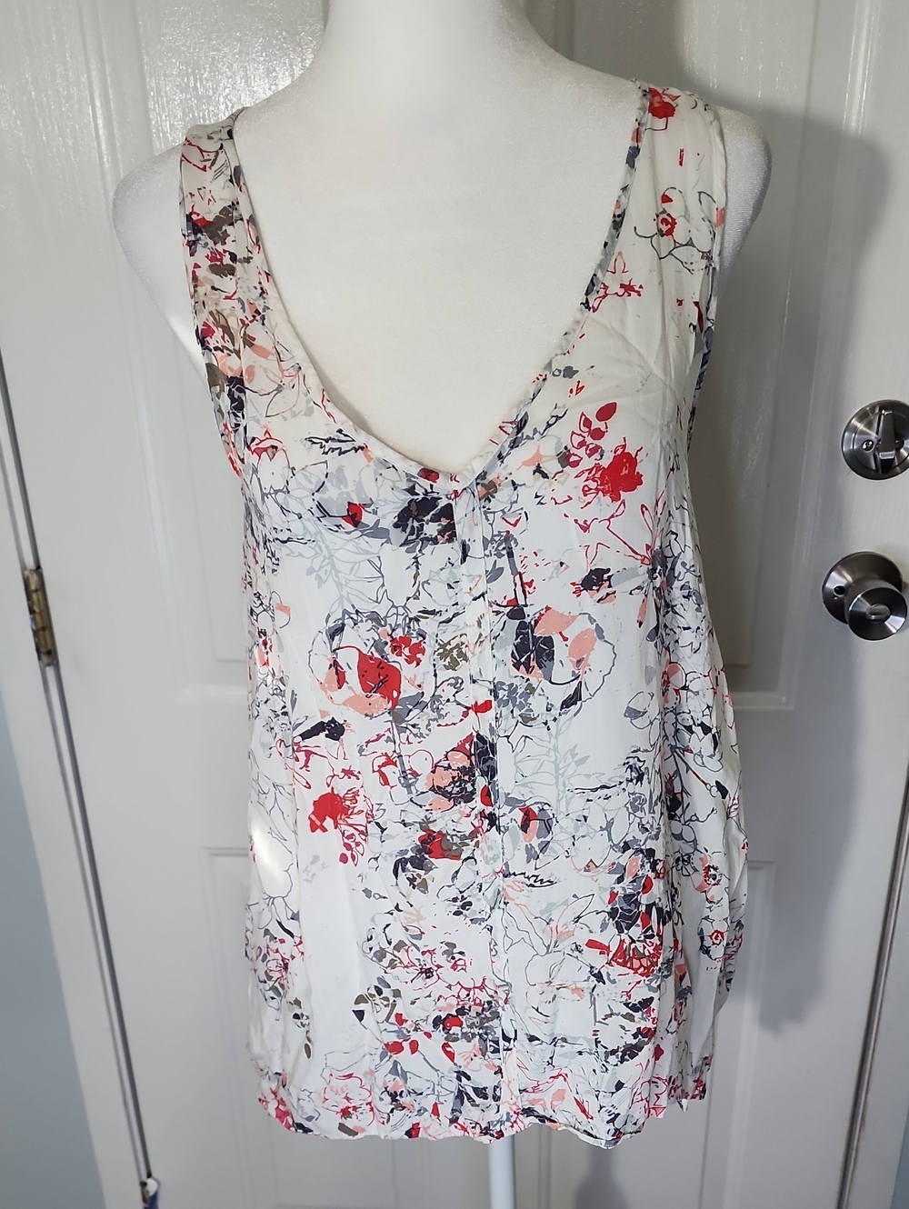 DKNY White Floral V-Neck Camisole with Red & Pink Accents